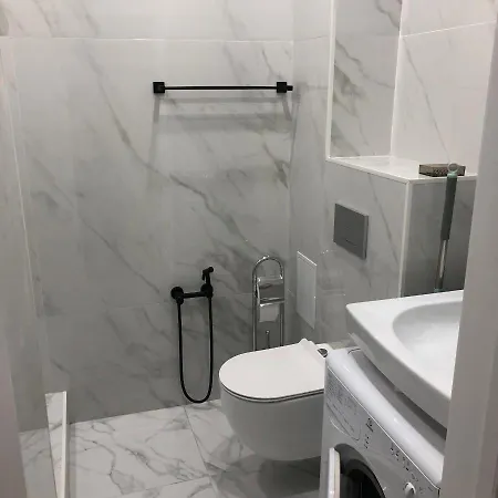 Umai 2-Х Комнатный Люкс Возле Американского Посольства И Дворца Школьников Apartment Nur-Sultan  Exterior photo